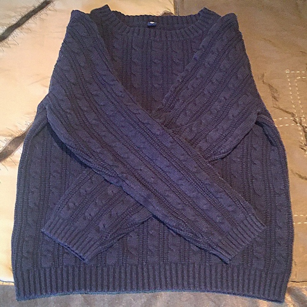 Blue Crop Top Sweater !